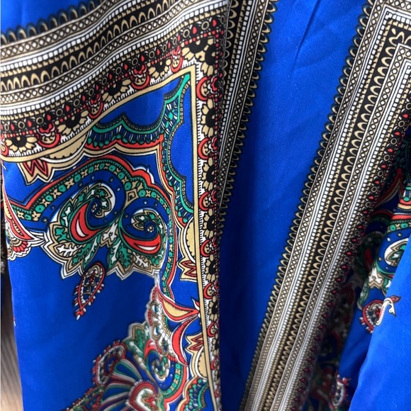 PrettyLittleThing Vibrant Blue Patterned Mini Dress - Picture 6 of 10